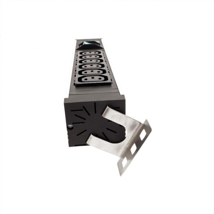 Imagine Prelungitor rackabil C14 la 6 x C13, Bachmann 333.1121
