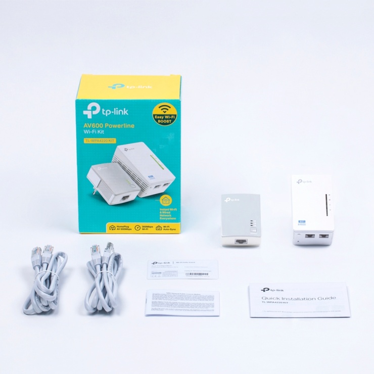 Imagine Kit 2 adaptoare Powerline Extender Wi-Fi AV600 300Mbps, TP-Link TL-WPA4220KIT-8