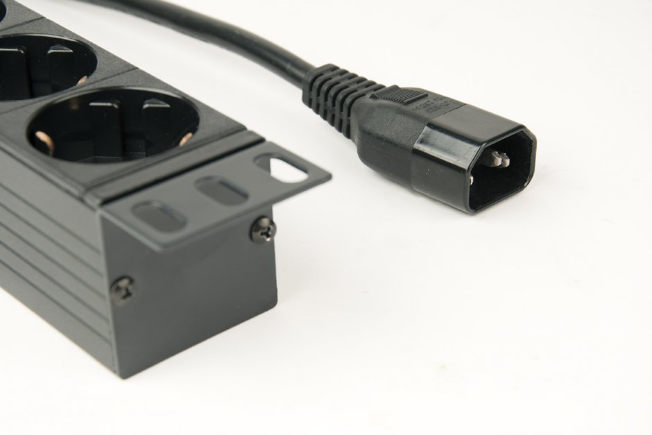 Imagine Prelungitor PDU C14 la 8 x Schuko 3m, Gembird EG-PDU-014-C14