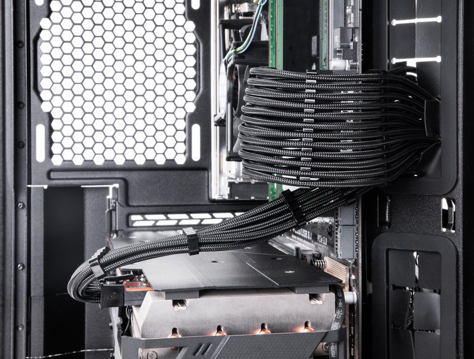 Imagine Set 5 prelungitoare alimentare PSU 24 pini ATX/2 x 4+4 pini EPS/3 x 6+2 pini PCIe brodat 30cm Negru, Delock 84541