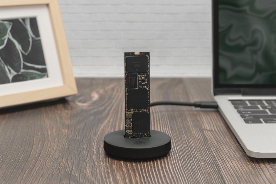 Imagine Docking station USB type C la M.2 NVMe/SATA SSD, Digitus DA-71547