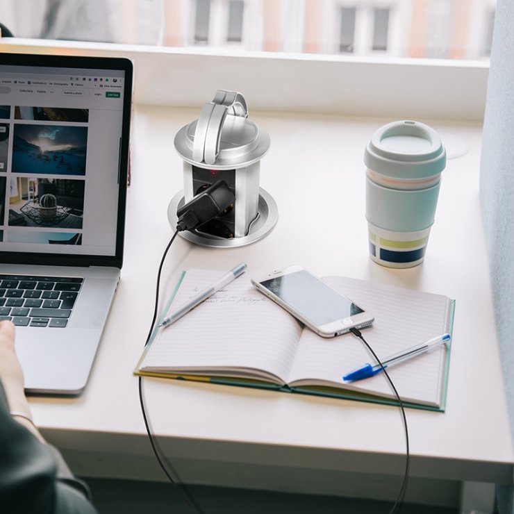 Imagine Prelungitor cu 3 x Schuko tip turn 1.8m, Logilink LPS235A